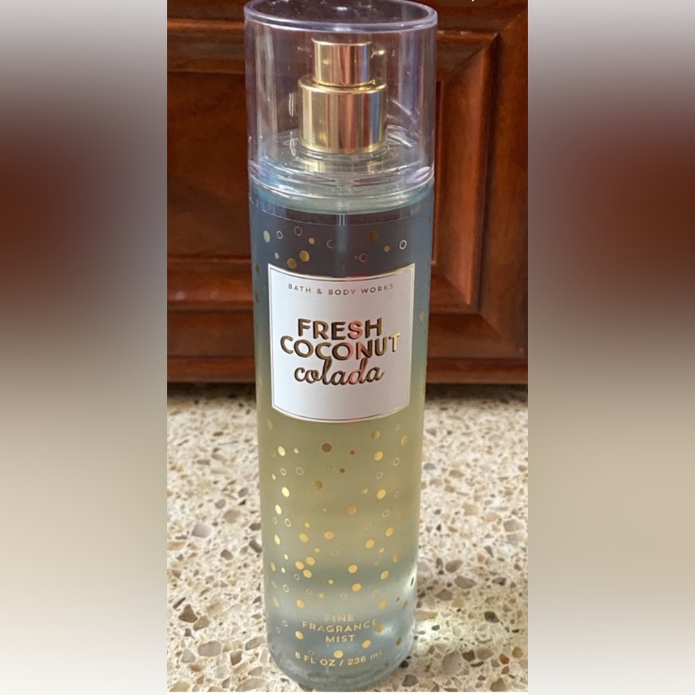 Bath and Body Works Fresh Coconut Coloda